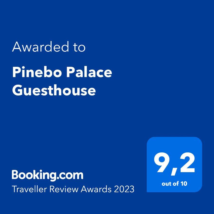 Pinebo Palace Guesthouse Ульрисехамн Экстерьер фото